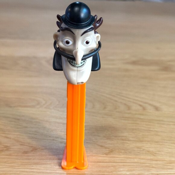 PEZ Candy Dispenser Meet the Robinsons Bowler Hat Guy, Orange Stem, China, 2007 - Picture 1 of 16